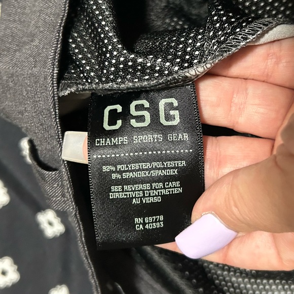 Used Men’s CSG (Champs Sports Gear) dark charcoal grey/ black shorts - size 38 - Picture 15 of 16